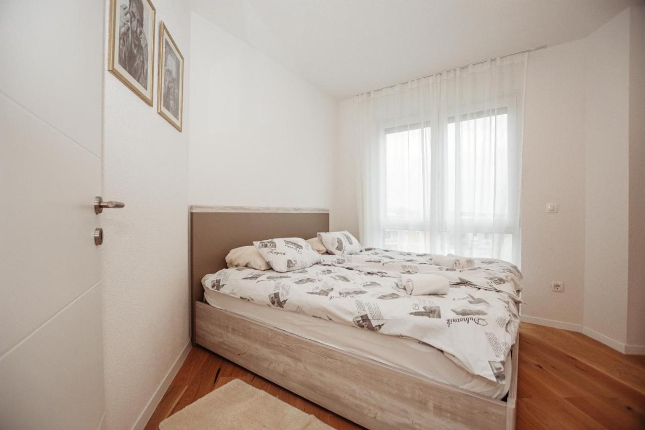 Browny Apartment *